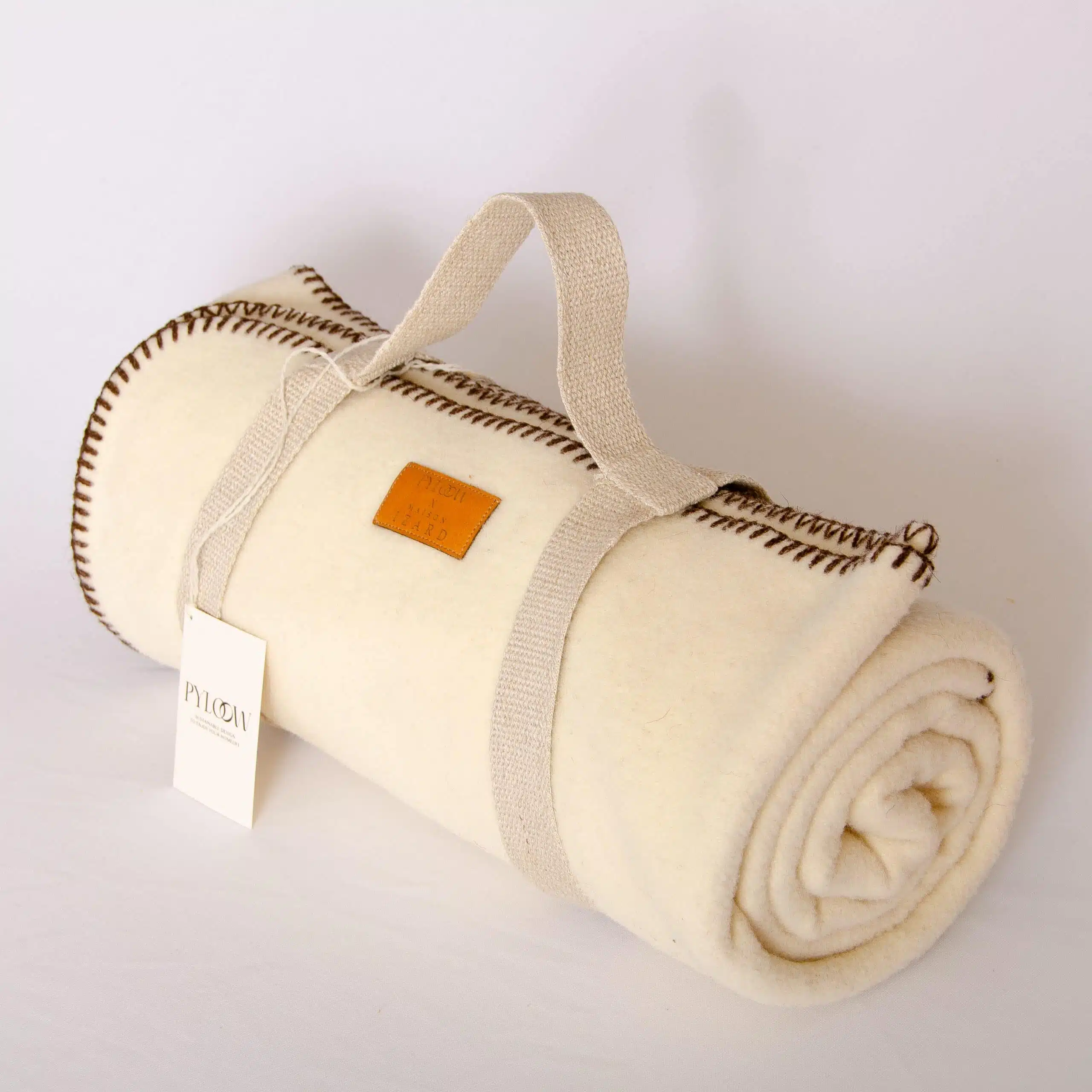 Plaid en laine de mouton naturelle éco-responsable Fabriqué en France – Izard x Pyloow – Image 5